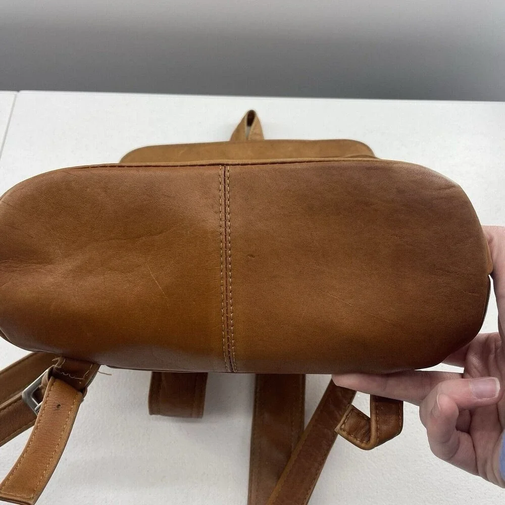 Le‎ Donne Genuine Leather Collection Riverwalk Backpack Brown Travel Distressed